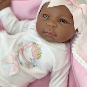 Kit Realista India Negrita Pelona