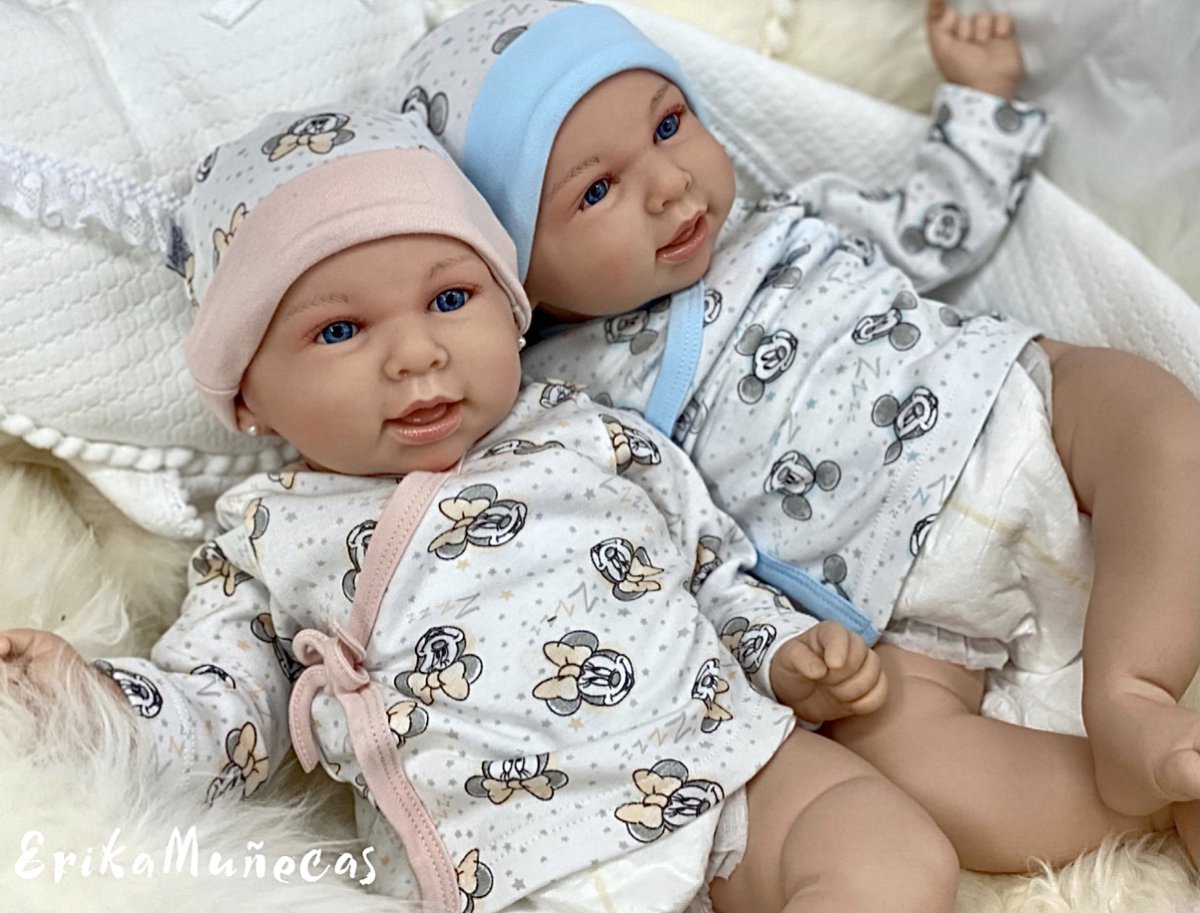 Kit Realista Manuela y Manuel